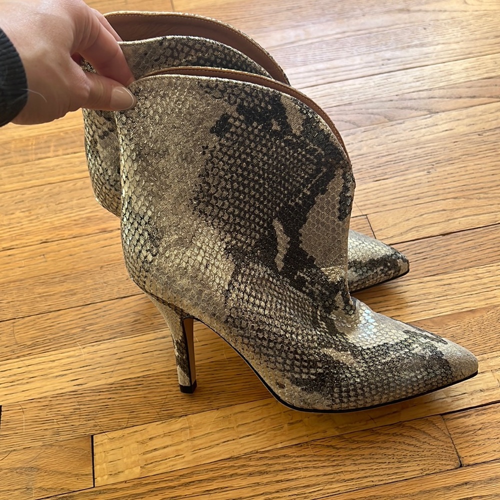 BRAND NEW Paris Texas bootie